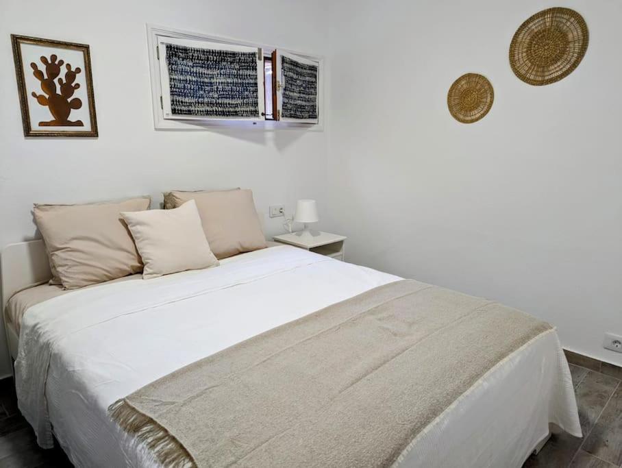 Charming Flat In Los Molinos With Terrace & Pools, Near Playa Bastian Коста-Тегисе Экстерьер фото